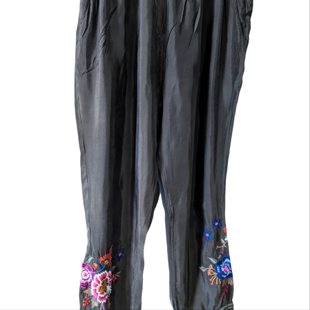 JOHNNY WAS Embroidered Olive Pants - Picture 6 of 11
